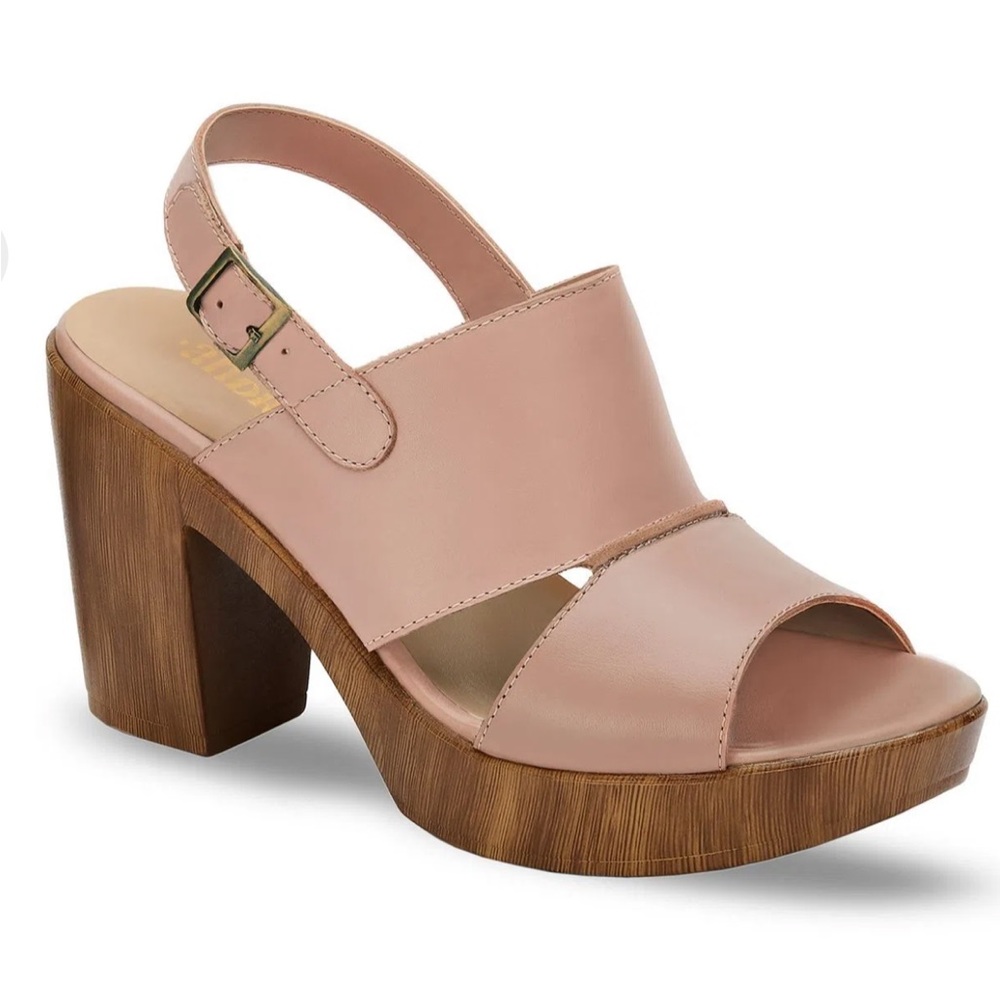 Andrea ~ Soft Pink platform sandals